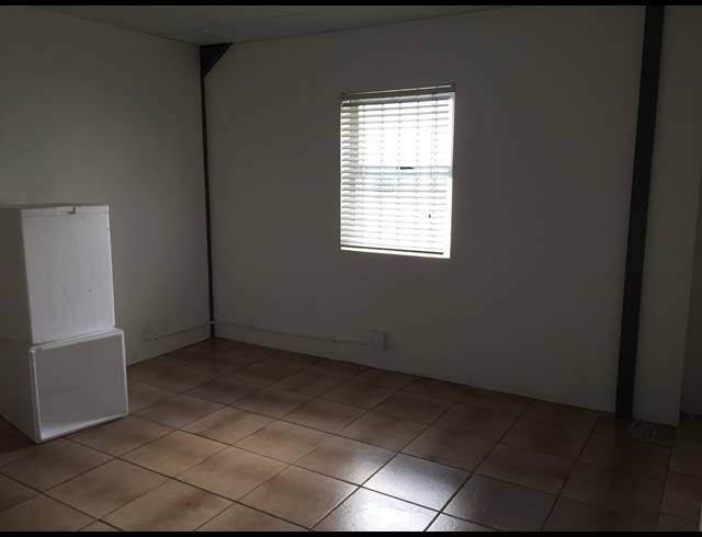 395M² MINI FACTORY RENTED IN WESTLAKE